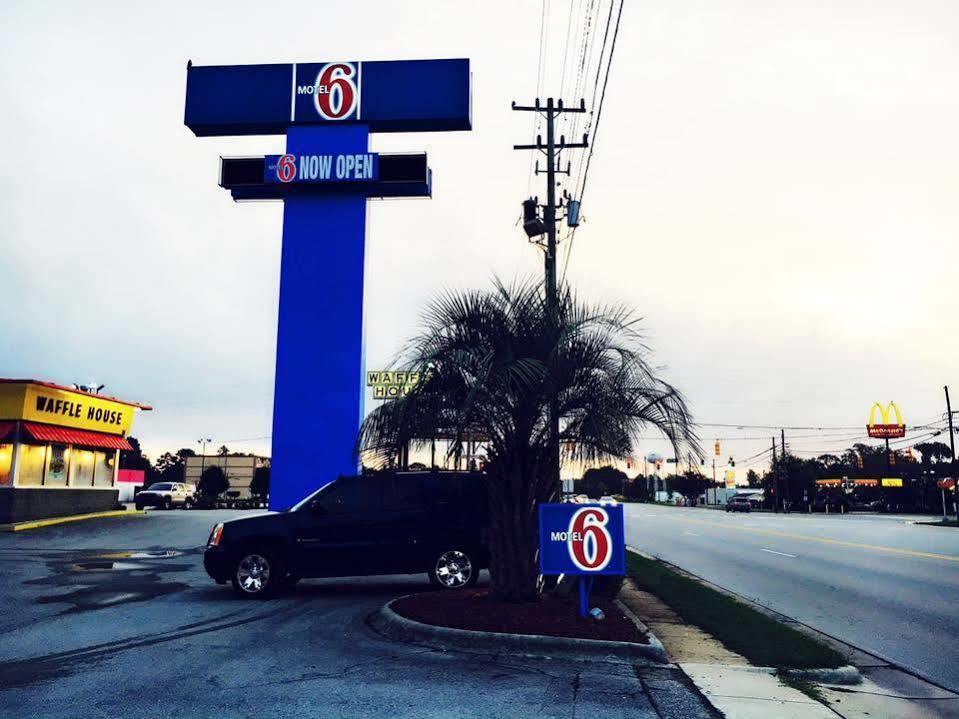 Motel 6-Jacksonville, Nc Bagian luar foto